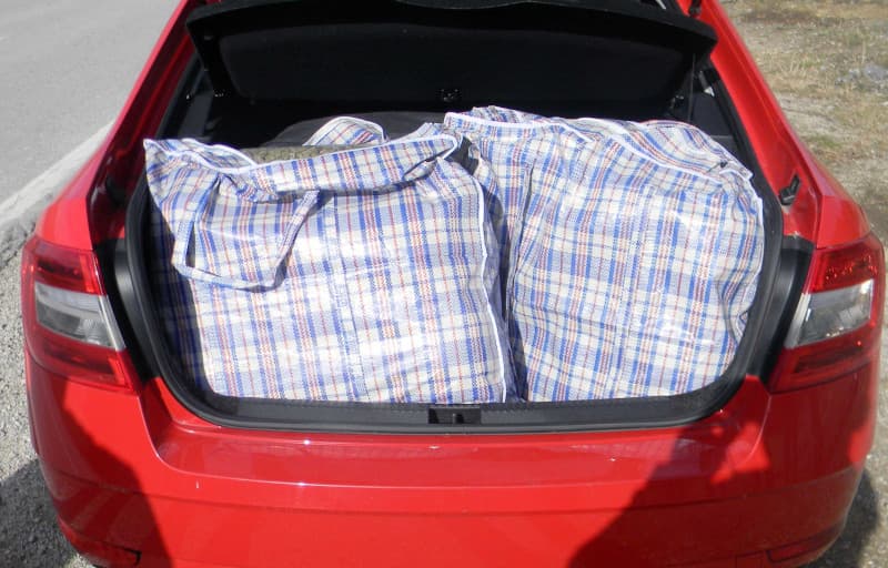 image-gallery-item