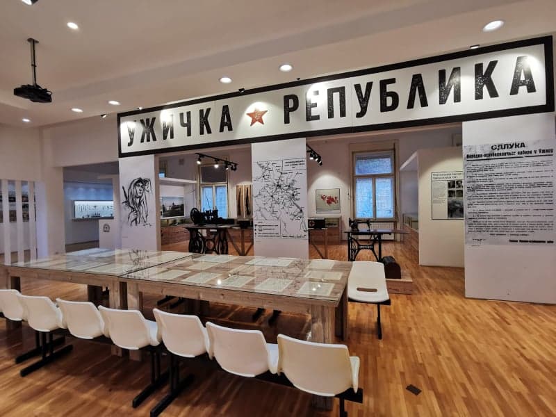 image-gallery-item