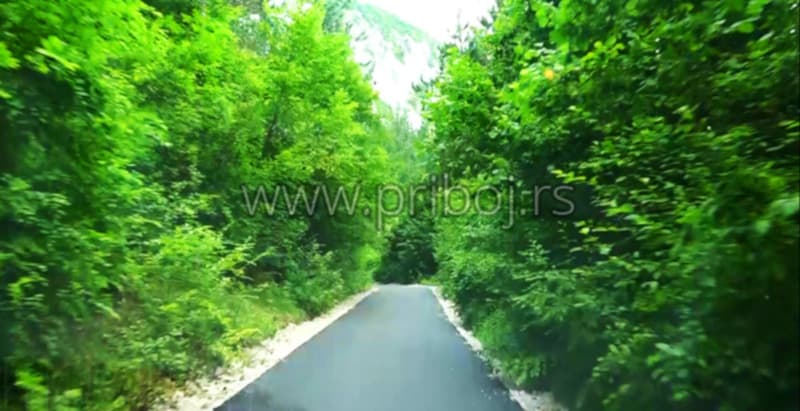 image-gallery-item