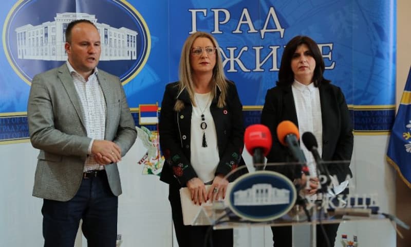 image-gallery-item