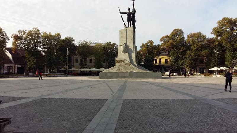 image-gallery-item
