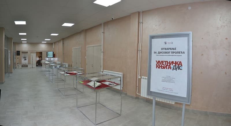 image-gallery-item