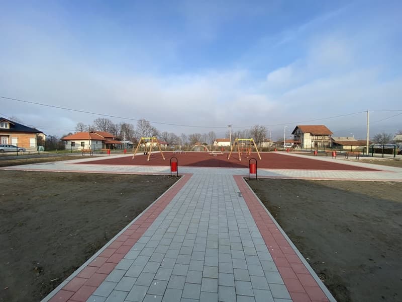 image-gallery-item