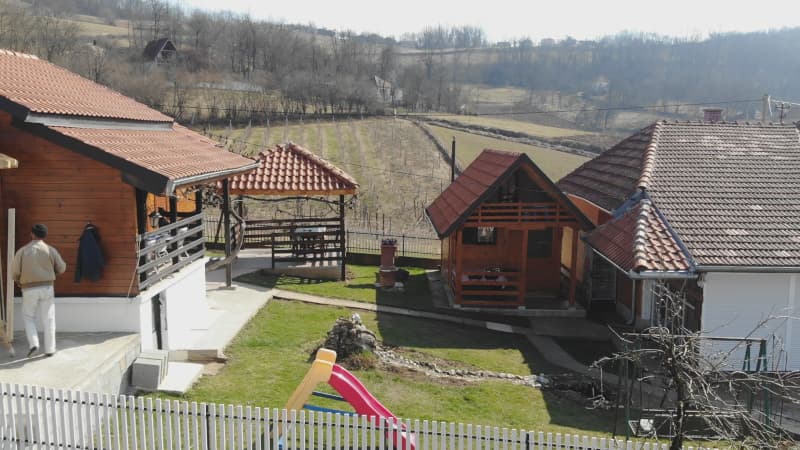image-gallery-item