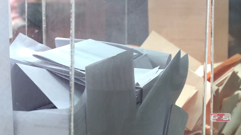 image-gallery-item