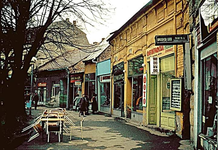 image-gallery-item