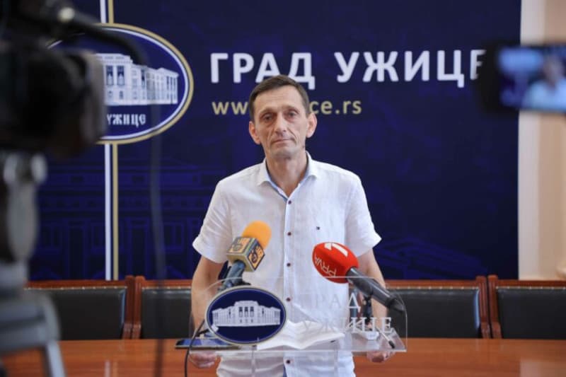 image-gallery-item