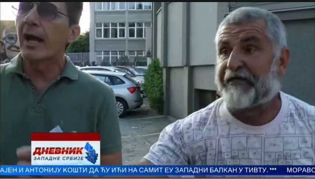 Foto: Jedan od prvih koji je  nasrnuo na Tomaševića GZS