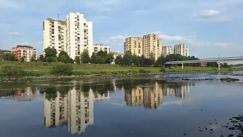 image-gallery-item